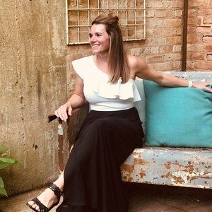 Meet your Posher, Liz